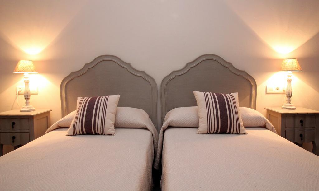 Hotel Maestranza Sevilla Oda fotoğraf