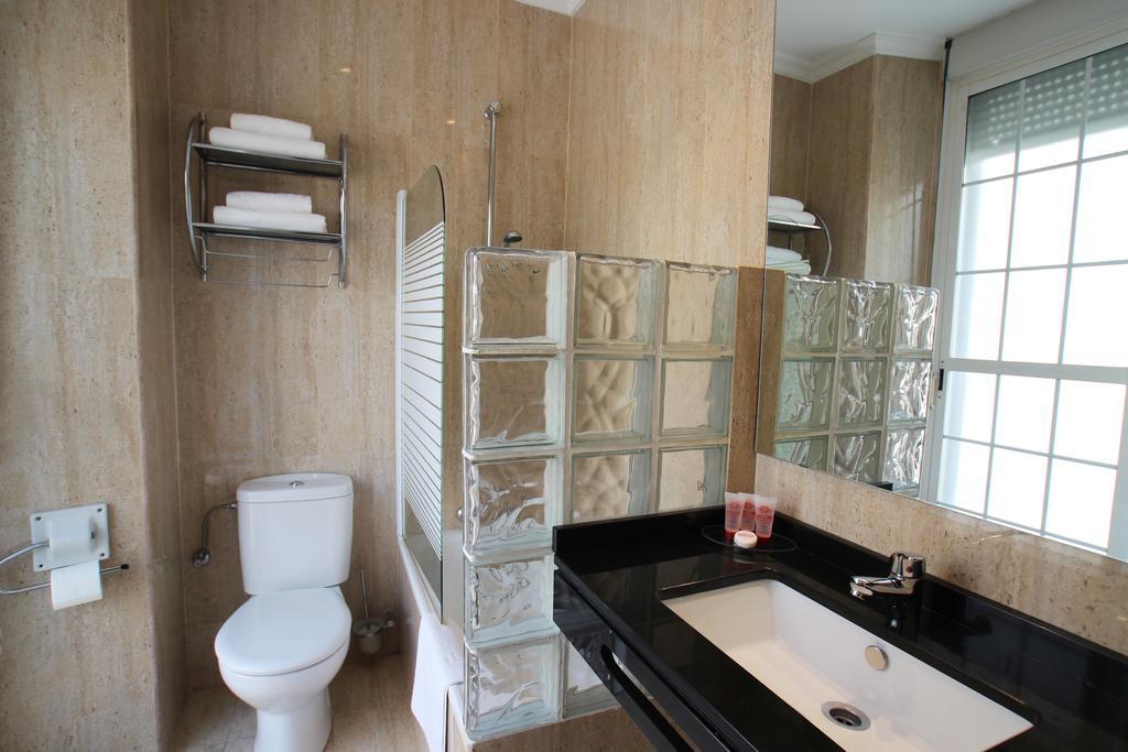 Hotel Maestranza Sevilla Oda fotoğraf