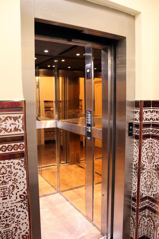 Hotel Maestranza Sevilla Dış mekan fotoğraf