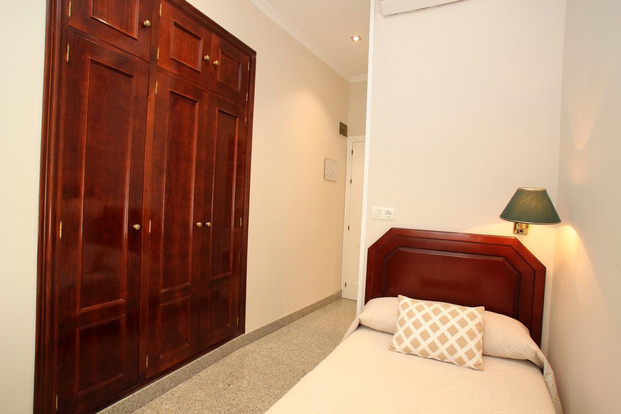 Hotel Maestranza Sevilla Oda fotoğraf